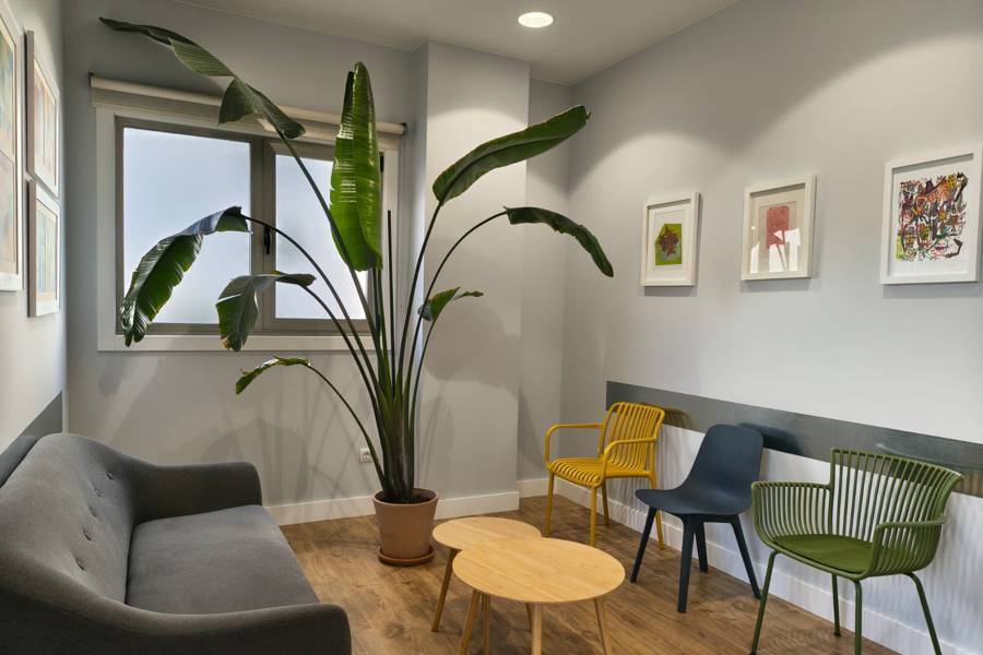Sala de espera de Pontón Fisioterapia en Lugo